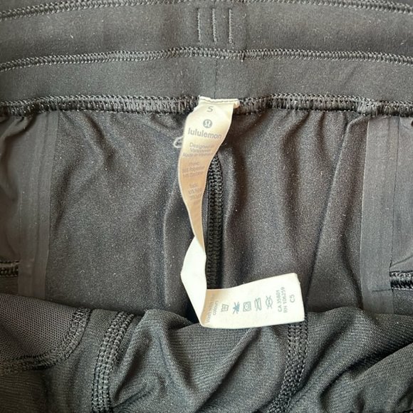 Lululemon Chill Motion black size S men's pants. Tailored fit. Great condition! - Picture 3 of 3
